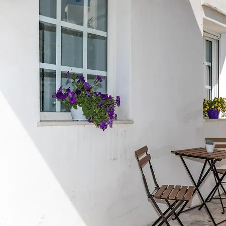 Manouk's Two Bedroom Apartamento Naxos City