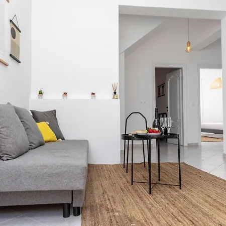 Apartamento Manouk's Two Bedroom Naxos City